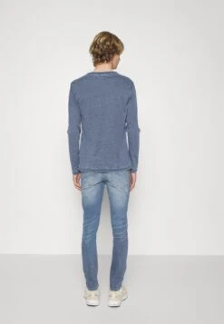 Pier One Vaqueros Pitillo - Dark Blue Denim -Pier One 0a9fdae808c14629b9b837f0943d7159