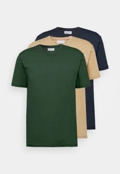 Pier One 3 Pack - Camiseta Básica - Khaki/Tan/Dark Blue 14 Pier One 3 Pack - Camiseta Básica - Khaki/Tan/Dark Blue -Pier One 0c35076ff08749278d2b17df3e7e328f