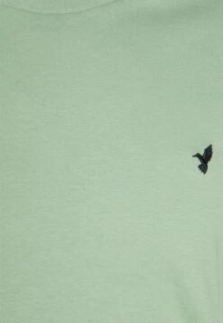 Pier One Birdie - Camiseta Básica - White/Off-White/Green 11 Pier One Birdie - Camiseta Básica - White/Off-White/Green -Pier One 2a1a410af7cd48c8a33cf2fb7890fb58