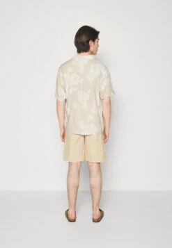 Pier One Camisa - Beige 8 Pier One Camisa - Beige -Pier One 38555838f90a4ec7894220fbb43c7981