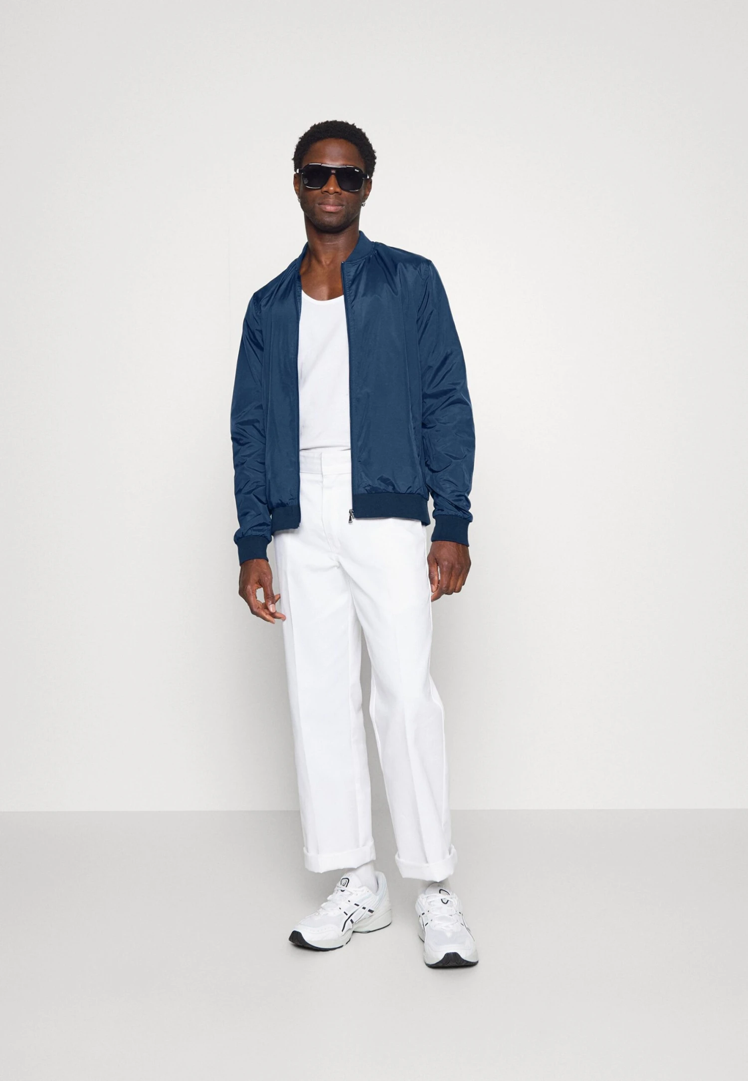 Pier One Chaquetas Bomber -Dark Blue 2 Pier One Chaquetas Bomber -Dark Blue - Imagen 2