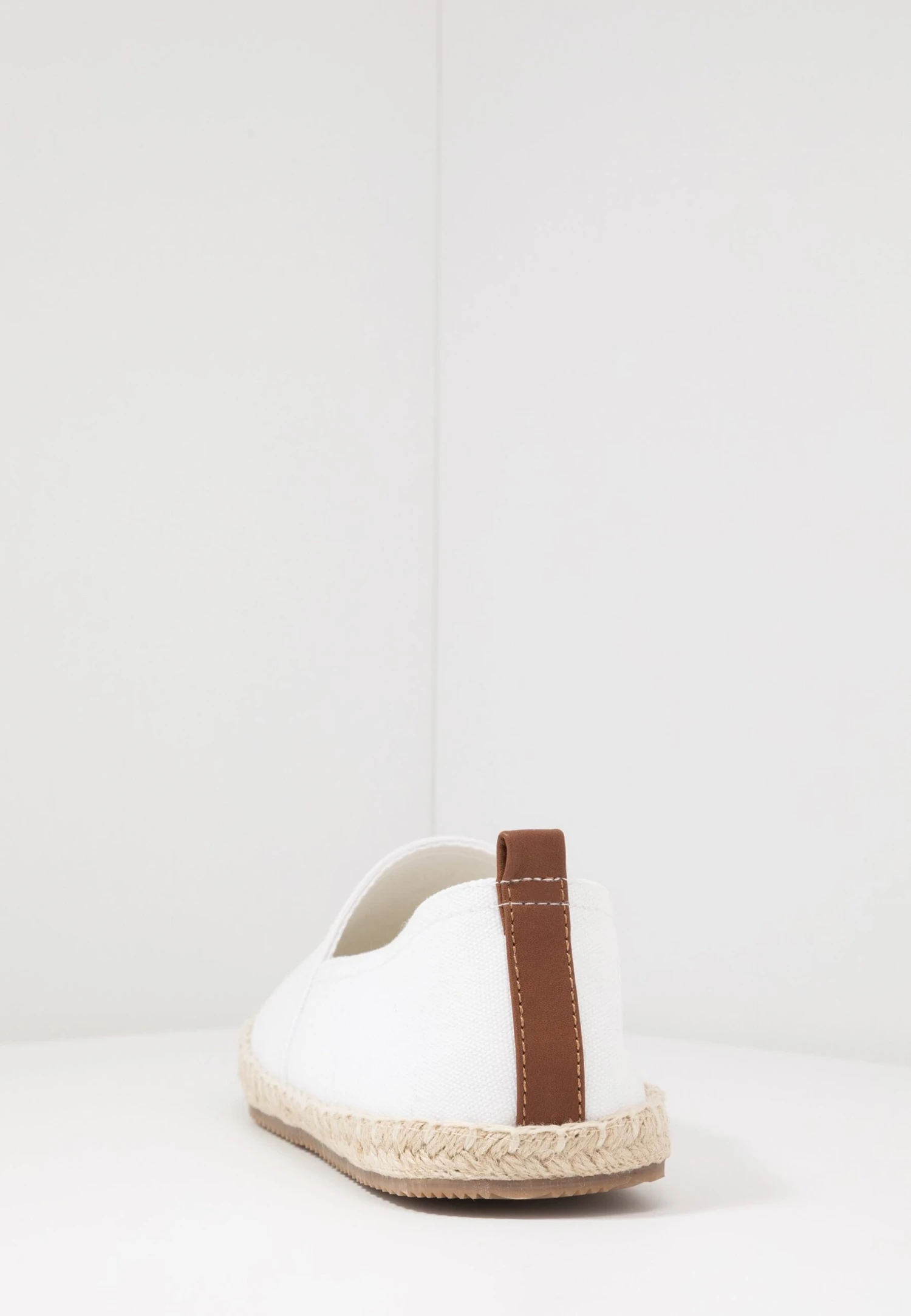 Pier One Rena Espadrille Unisex - Alpargatas - White 4 Pier One Rena Espadrille Unisex - Alpargatas - White - Imagen 4