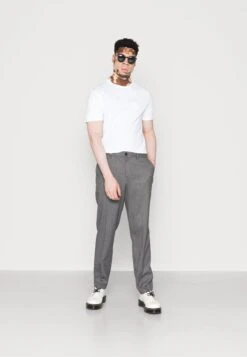 Pier One 10 Pack - Camiseta Básica - White/Black