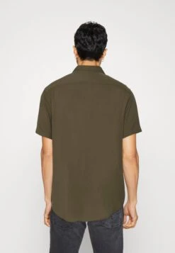 Pier One 2 Pack - Camisa - Olive/Black 8 Pier One 2 Pack - Camisa - Olive/Black -Pier One 546821186edc45e88d5685683acdc761