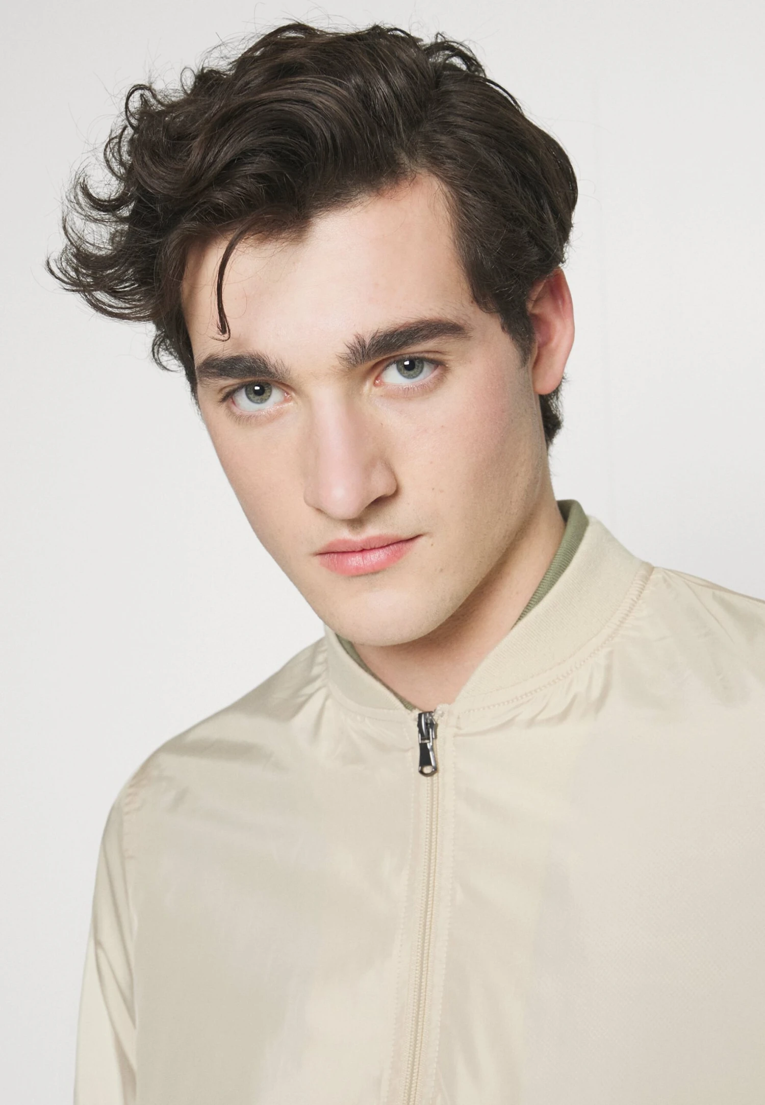 Pier One Chaquetas Bomber - Beige 5 Pier One Chaquetas Bomber - Beige - Imagen 5