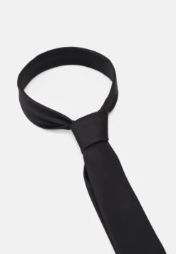 Pier One Set - Corbata - Black 9 Pier One Set - Corbata - Black -Pier One 5fb732a4a6f04e1db777f11668a26110