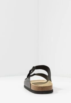 Pier One Unisex - Pantuflas - Black -Pier One 6792cddf649c4c73afdf1fc19e95f07f