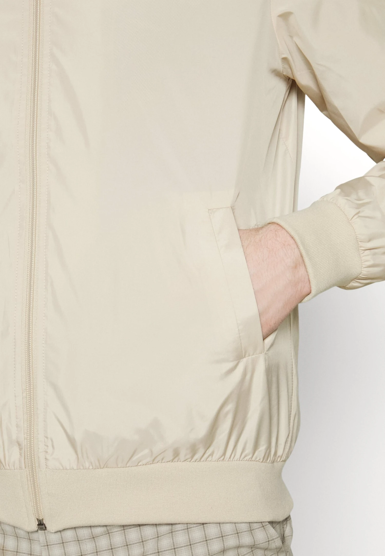 Pier One Chaquetas Bomber - Beige 7 Pier One Chaquetas Bomber - Beige - Imagen 7