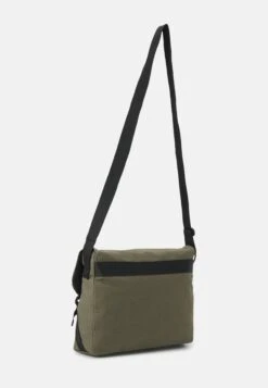 Pier One Bandolera - Olive -Pier One 8ad418b21f864308806e377e69579260