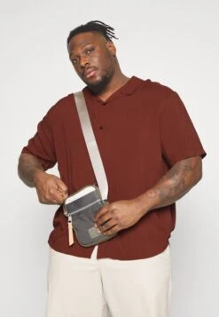 Pier One Camisa - Brown -Pier One 91584f3d52114b1ab4a01fe0973aac33