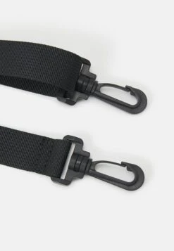 Pier One Unisex - Bandolera - Black 7 Pier One Unisex - Bandolera - Black -Pier One af87a7f5a40e4c18bf55badb6e5520aa