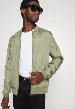 Pier One Chaquetas Bomber - Olive 9 Pier One Chaquetas Bomber - Olive -Pier One c00e419a729d4040916b42def27404fc