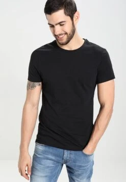 Pier One 2 Pack - Camiseta Básica - Black 7 Pier One 2 Pack - Camiseta Básica - Black -Pier One d0501787ec1845ce90999b229c3dcfaf