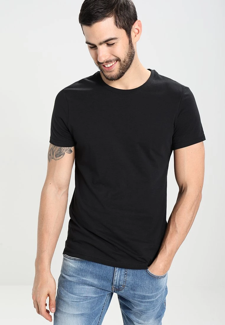 Pier One 2 Pack - Camiseta Básica - Black 2 Pier One 2 Pack - Camiseta Básica - Black - Imagen 2