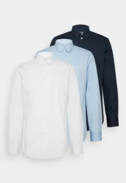 Pier One 3 Pack - Camisa Elegante - White/Light Blue/Dark Blue -Pier One def04b8137b345368346a495c2933cad