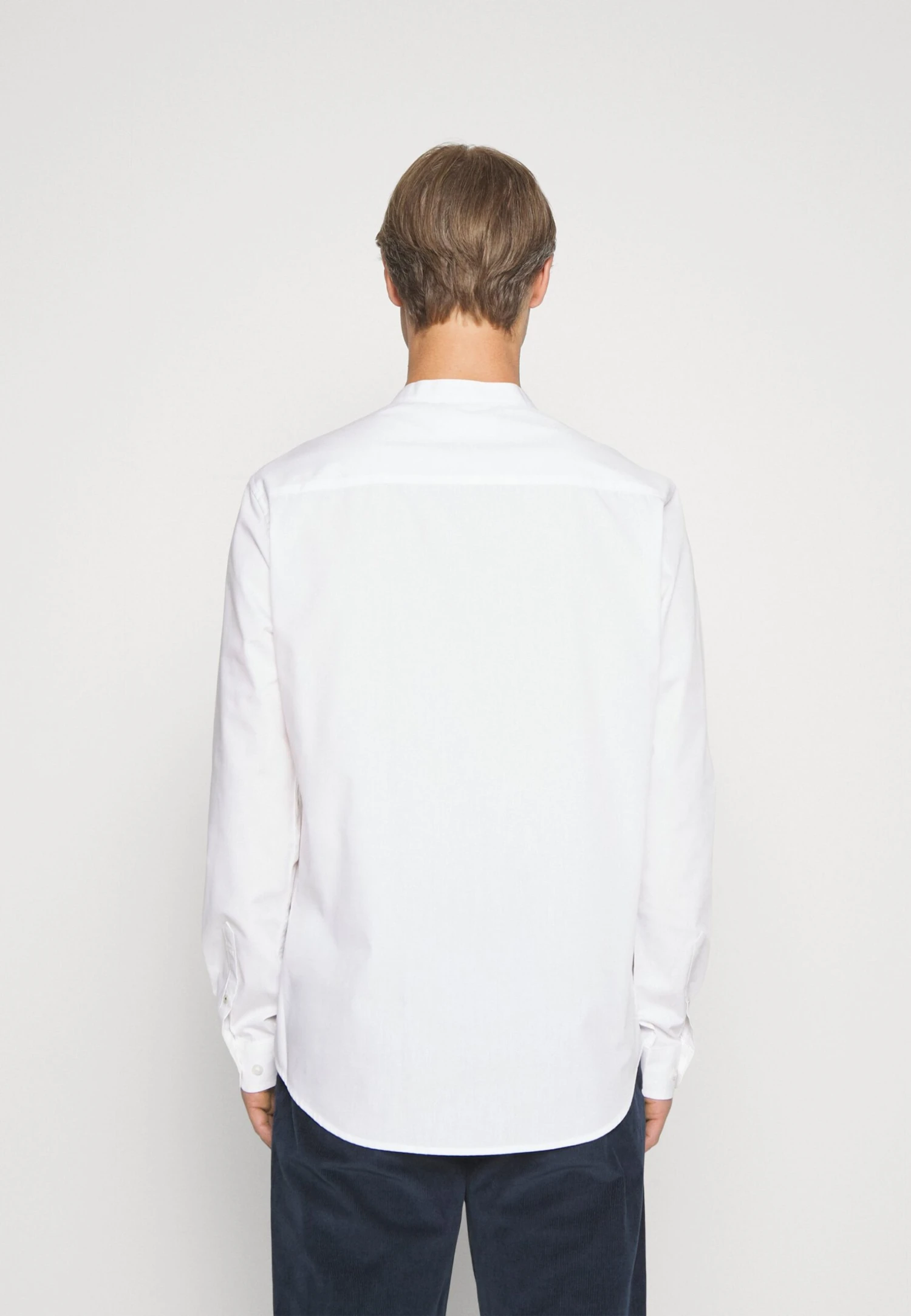 Pier One 2 Pack - Camisa - White/Olive 3 Pier One 2 Pack - Camisa - White/Olive - Imagen 3