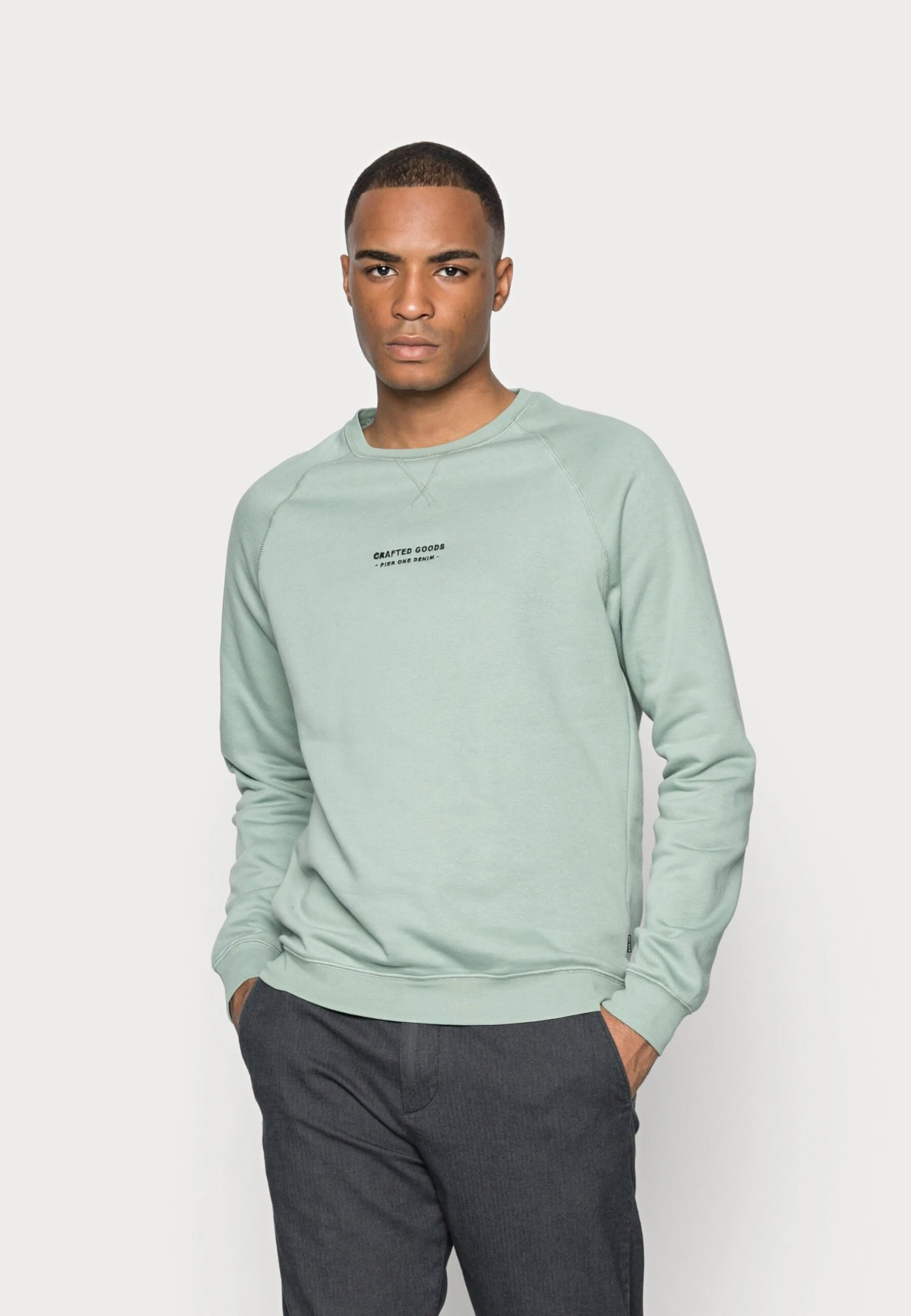 Pier One Crafted Goods Crew - Sudadera - Green 1 Pier One Crafted Goods Crew - Sudadera - Green
